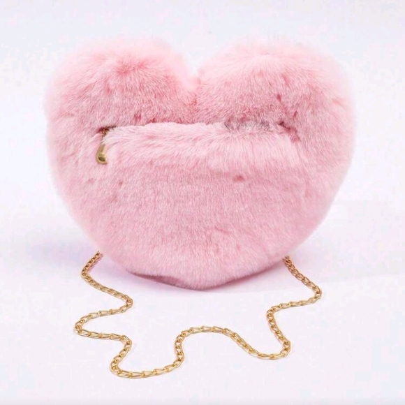Pink Heart Shaped Faux Fur Crossbody Bag with Gold Chain - Picture 2 of 6